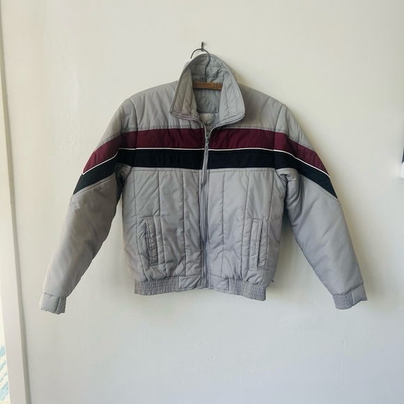 Vintage Chevron Striped Grey Puffer Jacket 1980’s Windbreaker Hipster Coat - Picture 2 of 7